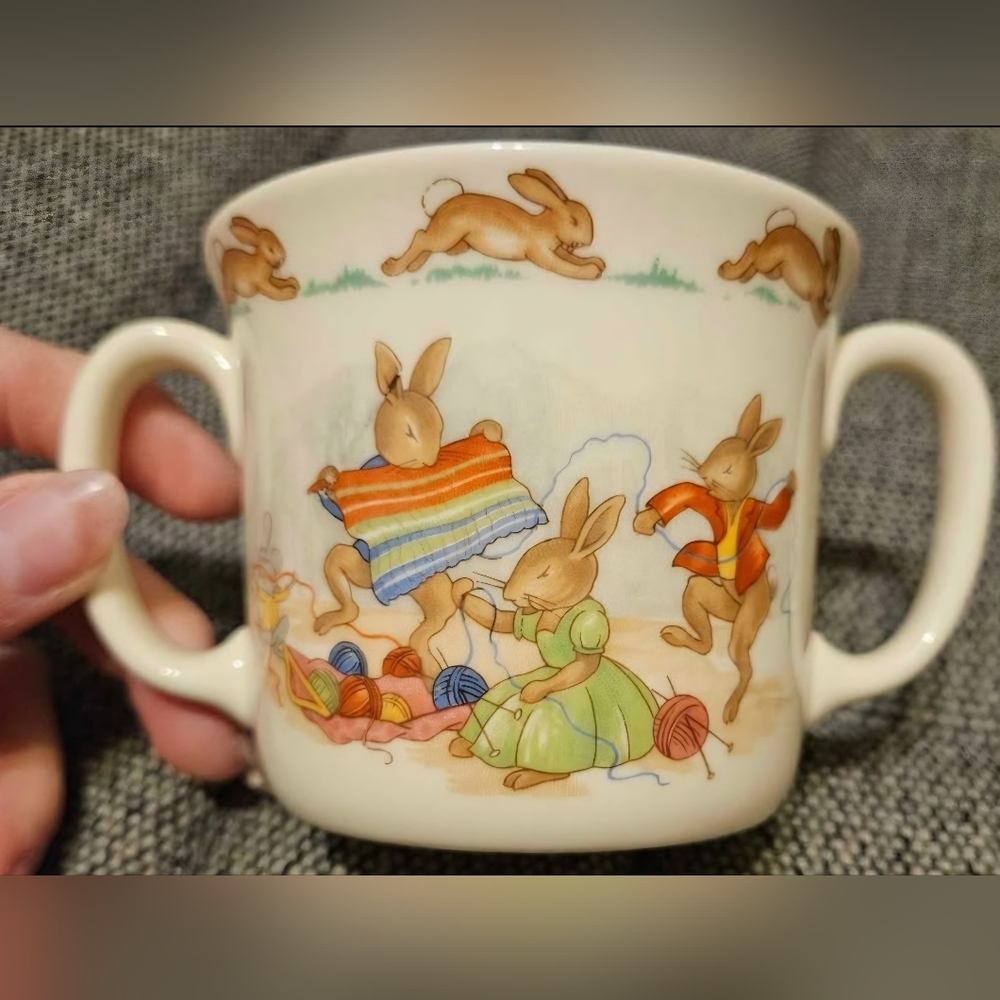 Royal Doulton Bunnykins Knitting Mug Made in England see all pics
